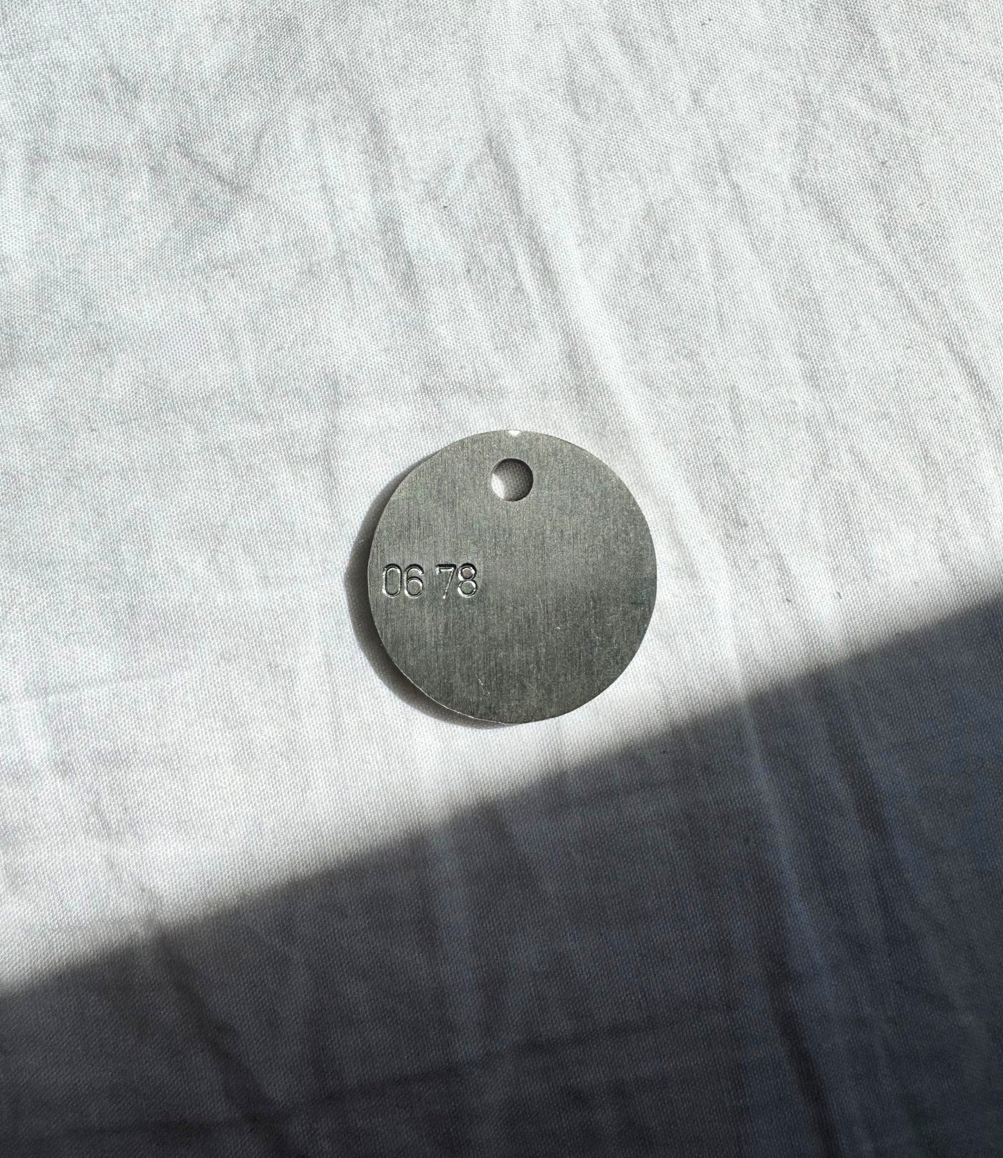 Numéro de téléphone inox